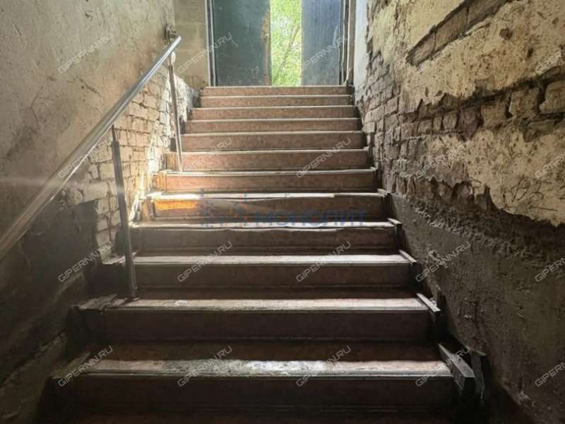 помещение под торговую площадь, производственную площадь на улице Куйбышева