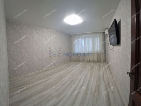 3-komnatnaya-ul-perehodnikova-d-31 фото