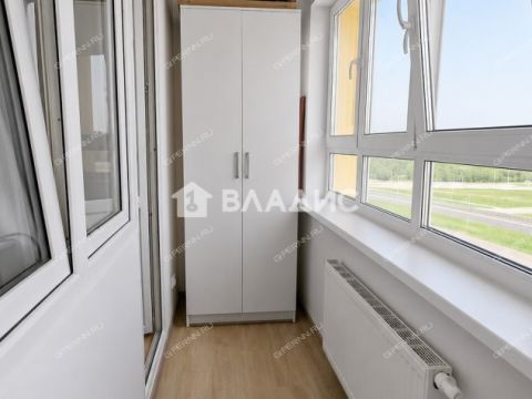 kvartira-studiya-prosp-geroev-donbassa-d-4 фото