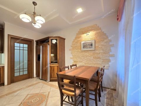 3-komnatnaya-ul-slavyanskaya-d-21 фото