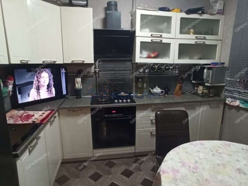трёхкомнатная квартира на Юбилейном бульваре дом 19