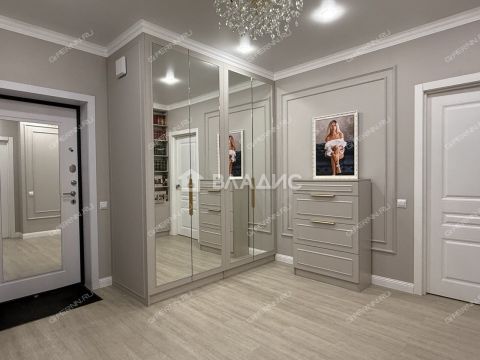 4-komnatnaya-pl-sennaya-d-1 фото