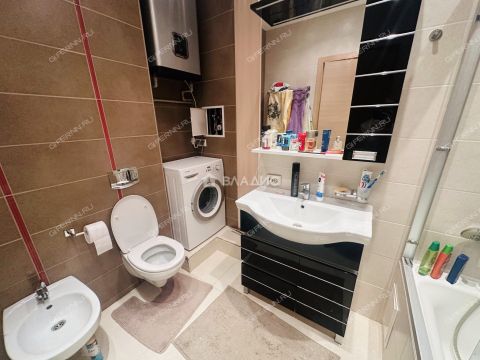 1-komnatnaya-b-r-akademika-koroleva-d-10 фото