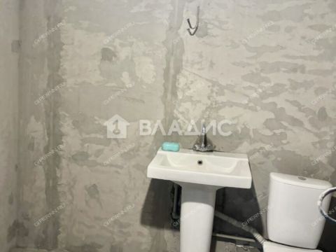 1-komnatnaya-ul-pravdinskaya-d-43 фото