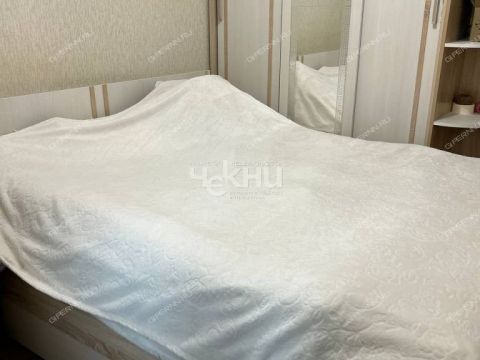 1-komnatnaya-ul-romantikov-d-1 фото