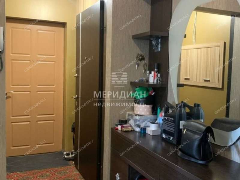 трёхкомнатная квартира на улице Братьев Игнатовых дом 1 к2