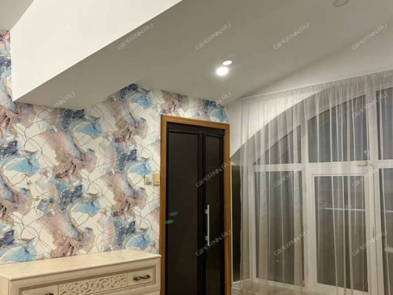 трёхкомнатная квартира на улице Воровского дом 13