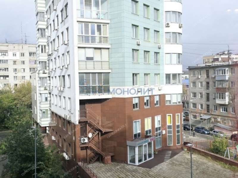 трёхкомнатная квартира на Большой Покровской улице дом 93б