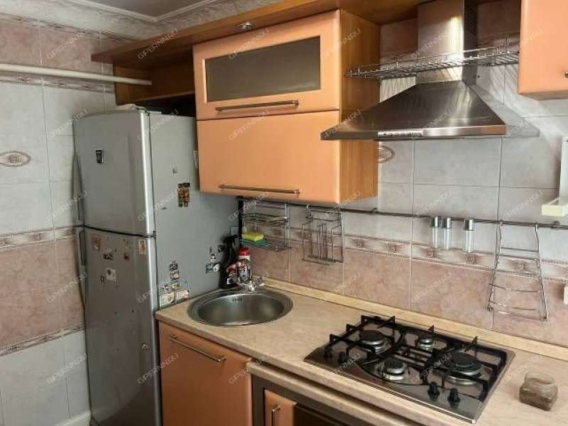 трёхкомнатная квартира на улице Бринского дом 5  к.1