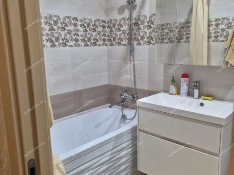 1-komnatnaya-ul-strokina-d-6 фото