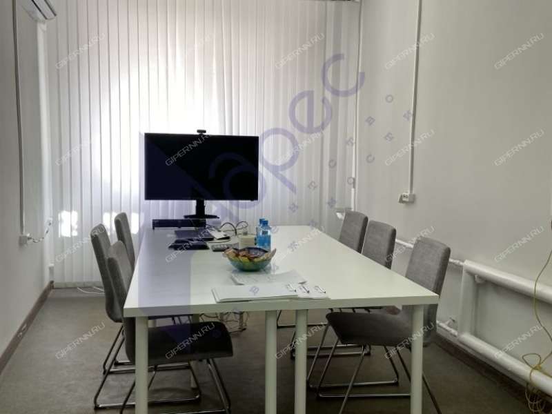 здание под коммерческую недвижимость на улице Шаляпина