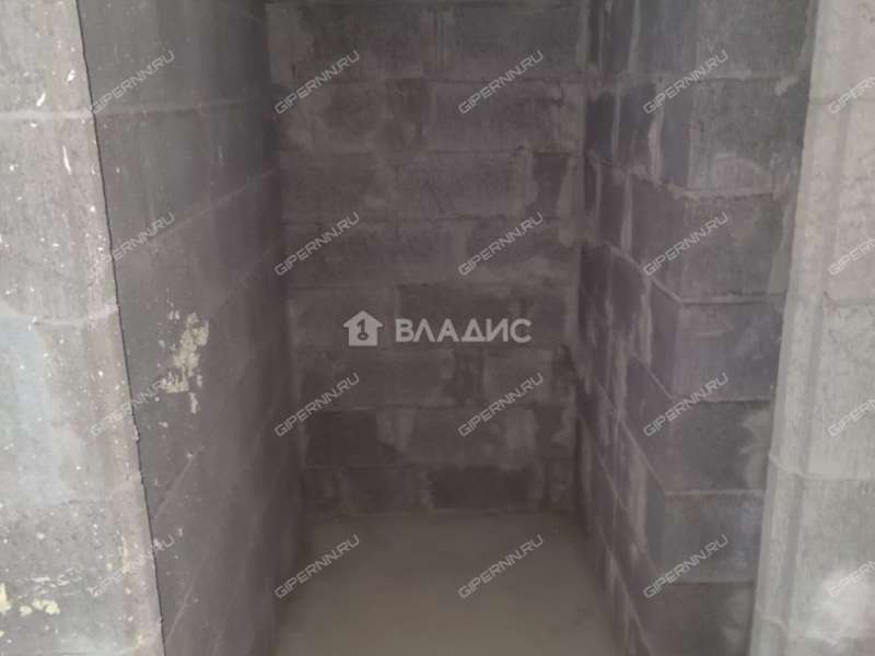 трёхкомнатная квартира на Полтавской улице дом 15