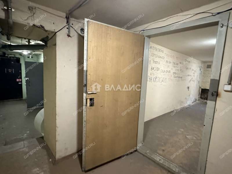 помещение под помещение свободного назначения на Гордеевской улице