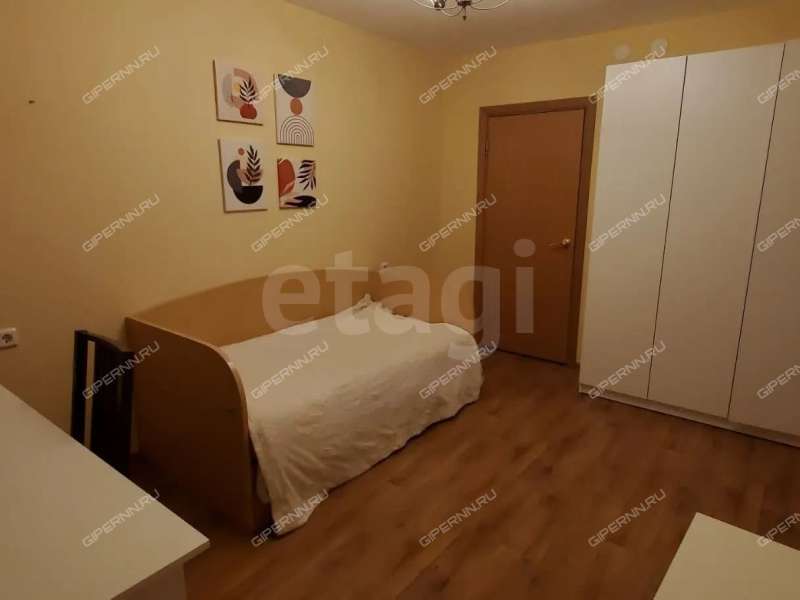 трёхкомнатная квартира на улице Академика Сахарова дом 111 к2