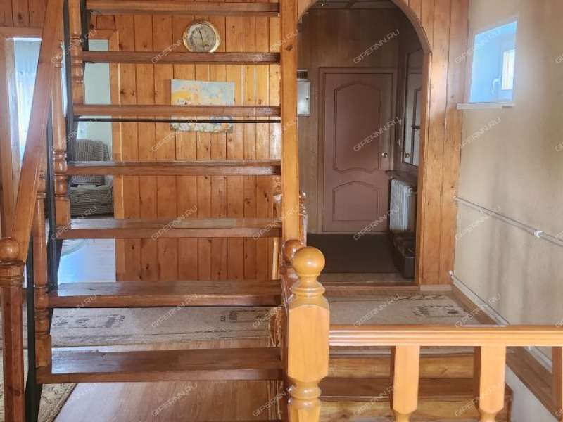 дом на Малышевской улице