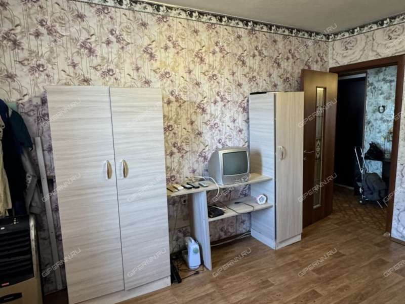 трёхкомнатная квартира на улице Маршала Жукова дом 10