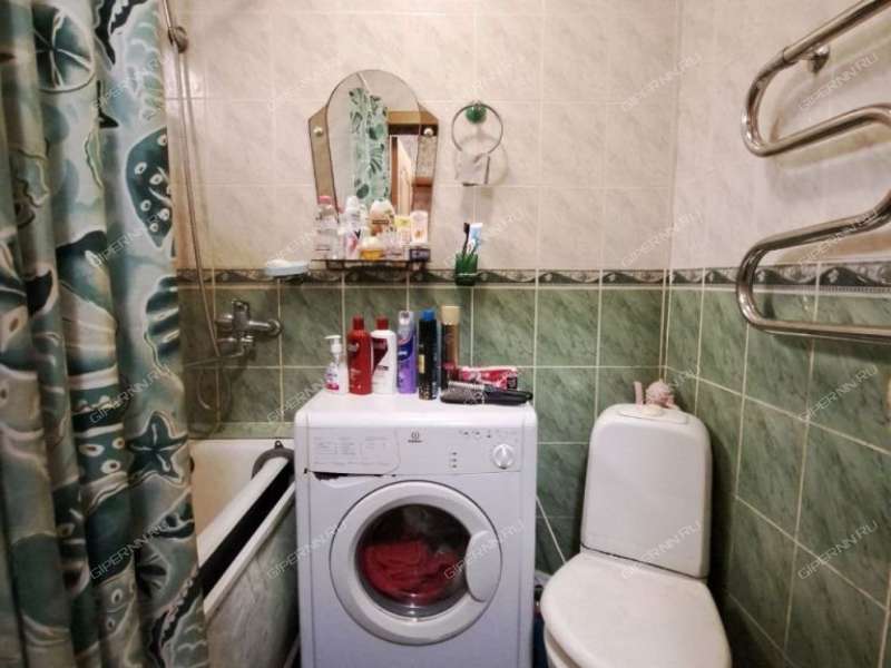 однокомнатная квартира на улице Федосеенко дом 13