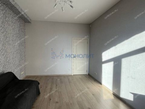 3-komnatnaya-ul-gvardeycev-d-8 фото