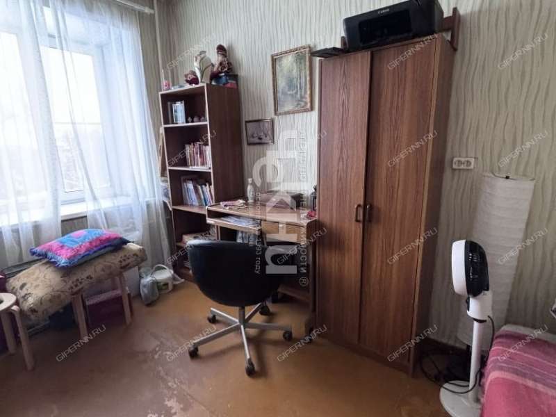 трёхкомнатная квартира на улице Ярошенко дом 4