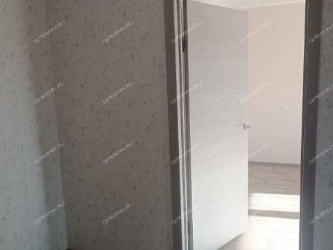 1-komnatnaya-ul-yuliusa-fuchika-d-37 фото