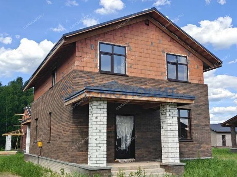 дом на . деревня Боярское