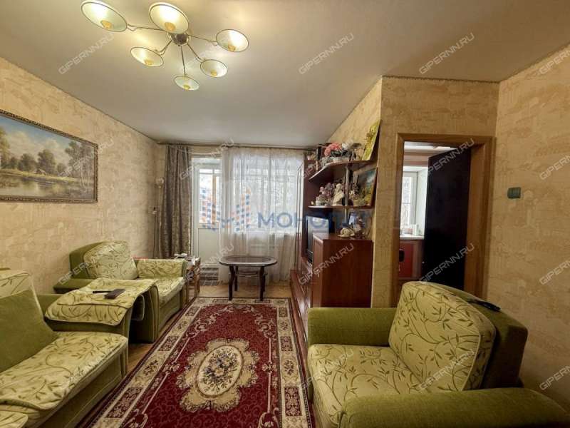 трёхкомнатная квартира на Ошарской улице дом 94