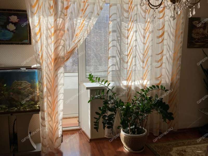 трёхкомнатная квартира на Южном шоссе дом 28 к2