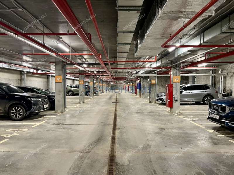 парковочное место на улице Академика Сахарова