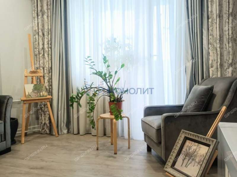трёхкомнатная квартира на улице Максима Горького дом 52