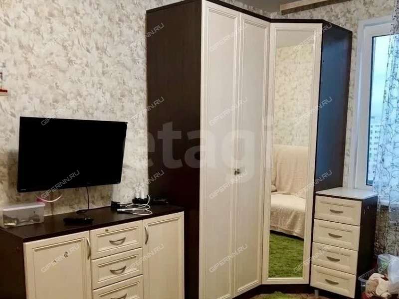 однокомнатная квартира на Бурнаковской улице дом 65