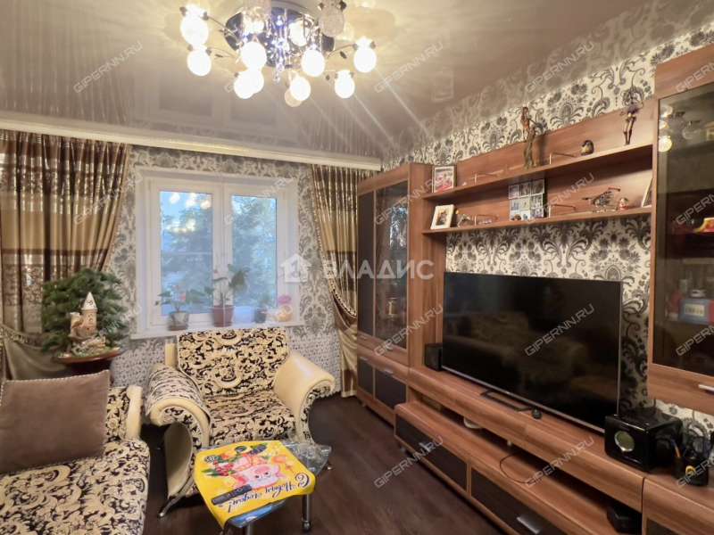 трёхкомнатная квартира на улице Шаляпина дом 20