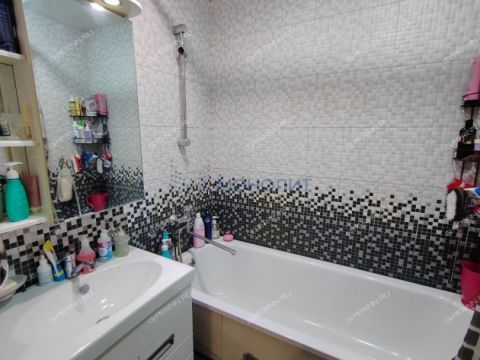 3-komnatnaya-ul-zayceva-d-22 фото