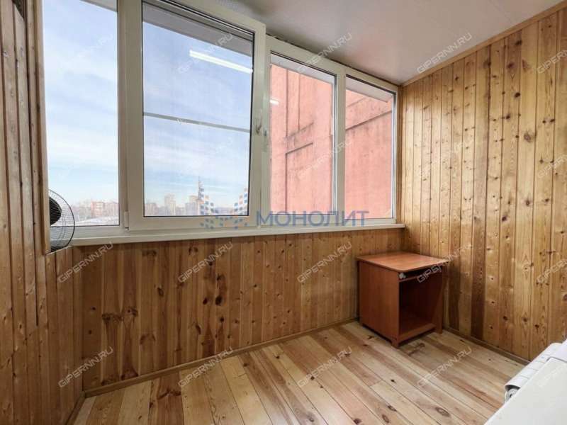 трёхкомнатная квартира на Красноуральской улице дом 1А