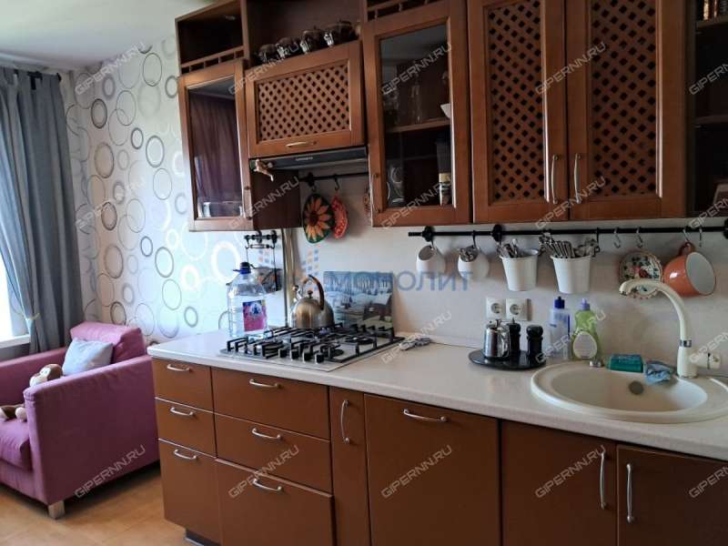 трёхкомнатная квартира на Агрономической улице дом 138