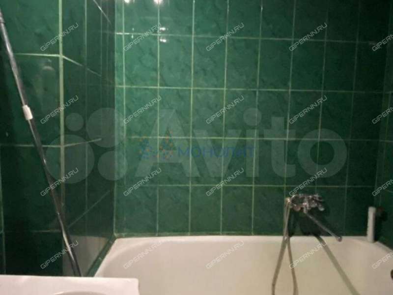 трёхкомнатная квартира на улице 50-летия Победы дом 32