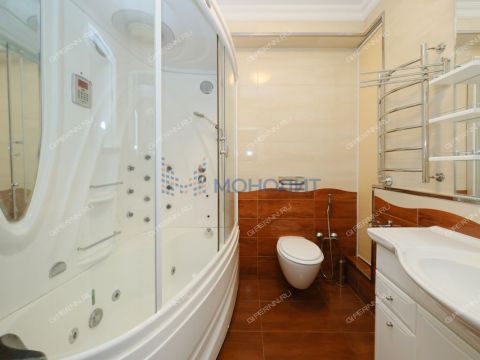 3-komnatnaya-ul-rodionova-d-195-k2 фото