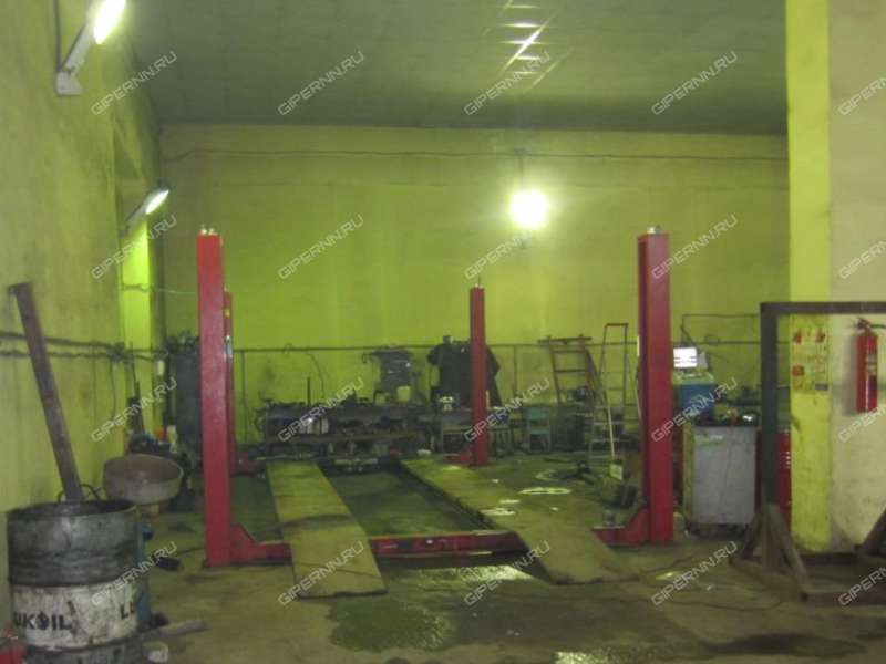 помещение под склад на Памирской улице