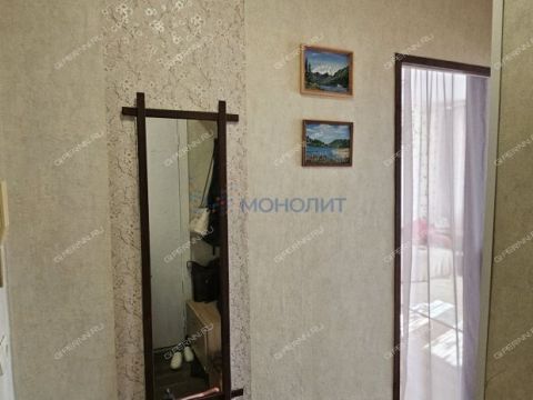 1-komnatnaya-ul-melnikova-pecherskogo-d-8 фото