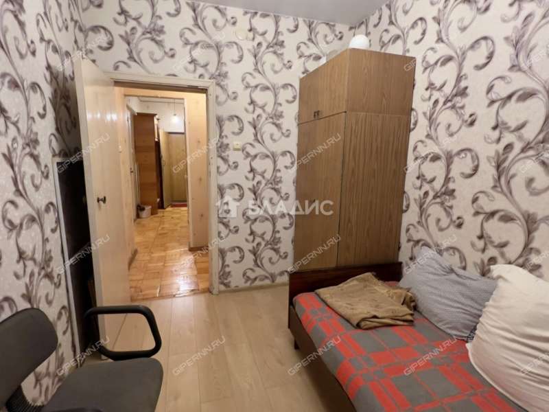 трёхкомнатная квартира на бульваре Мира дом 21