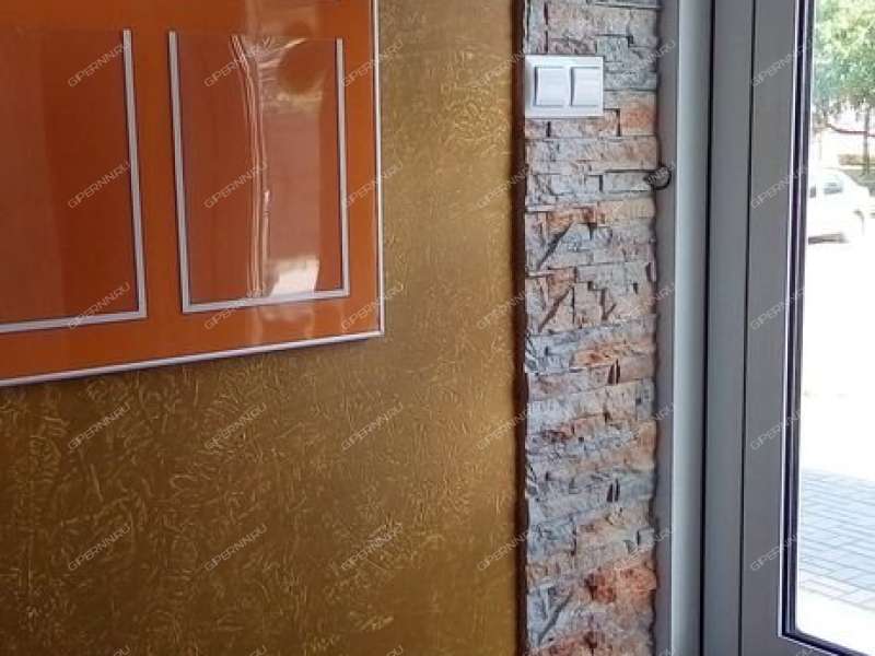 помещение под торговую площадь на Коммуны ул., д.14