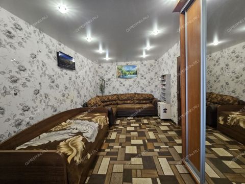 2-komnatnaya-ul-strokina-d-3a фото