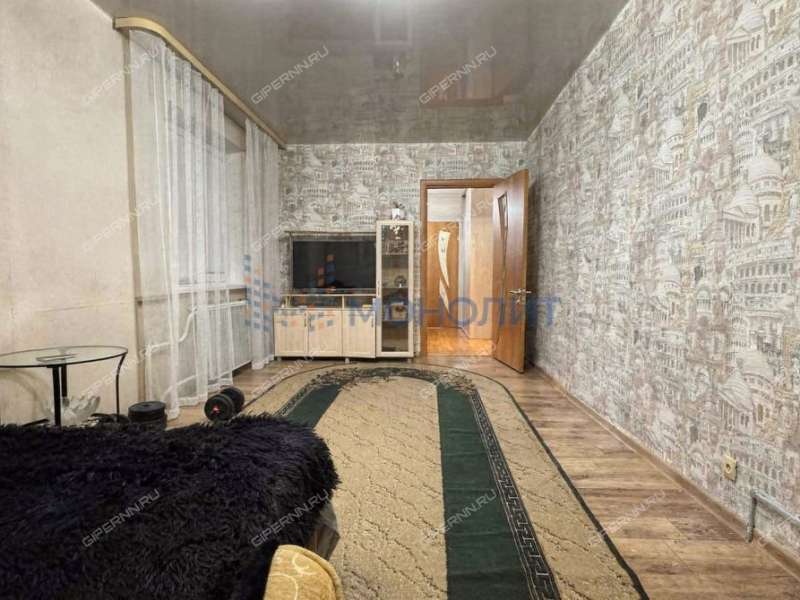 трёхкомнатная квартира на улице Пермякова дом 48