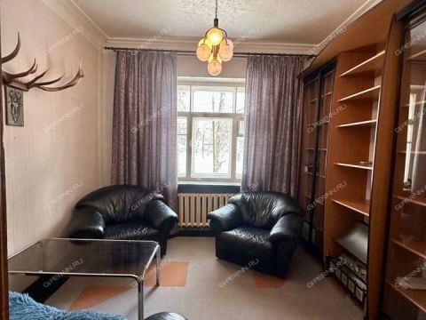 4-komnatnaya-ul-vatutina-d-2 фото