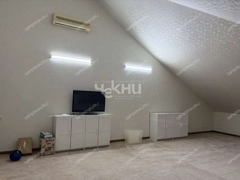 шестикомнатная квартира на Почтовом съезде дом 15а
