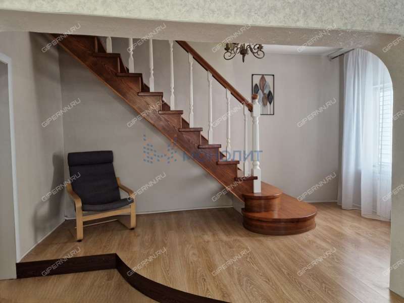 дом на Трудовой улице город Семёнов