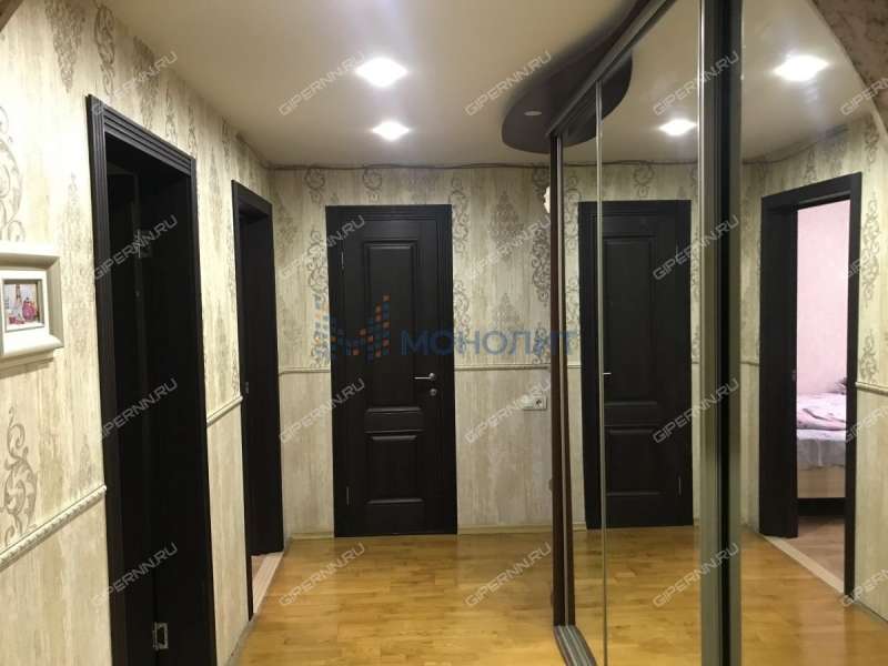 трёхкомнатная квартира на Волжской набережной дом 10