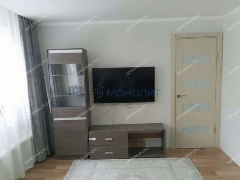 трёхкомнатная квартира на улице Тельмана дом 8 город Семёнов