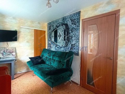 2-komnatnaya-ul-puteyskaya-d-5a фото