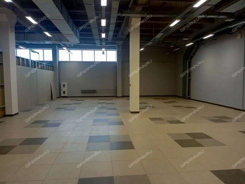 помещение под торговую площадь на Литвинова ул,д. 74