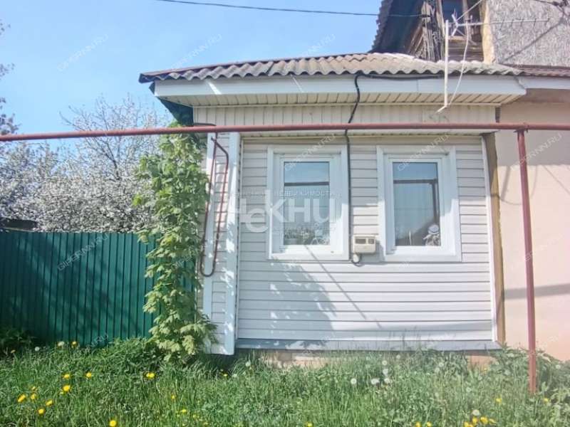 1/2 дома на Дачной улице рабочий посёлок Лукино